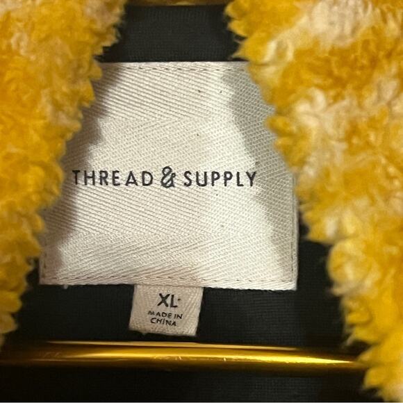 Thread & Supply Yellow Aztec and Black Quilted Women's Jacket XL - Picture 10 of 10